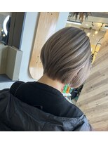 ブルーアンドカンパニー(BLUE&Co.)&nbsp;ハイトーングレージュ