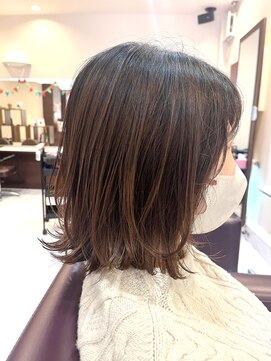 ルセ イノベーション 白岡本店(Ruse innovation) 外はねが可愛い、レイヤーボブ☆