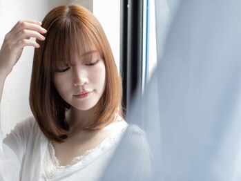 髪質改善ヘアエステサロン オプシア(OPSIA)の写真/大人女性の為の贅沢サロン。大人女性がゆったり寛げる空間で、髪も心も癒されながらキレイに…。