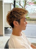メンズカット アップバング スキンフェード ブリーチカラー