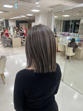 ケンジ 平塚ラスカ店(KENJE) ハイライト/コントラストハイライト/筋感ハイライト/平塚美容室