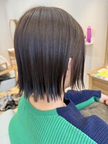 アリビオ(alivio)&nbsp;【束感】切りっぱなし。ショートボブ