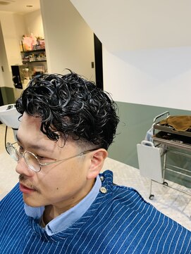 秋元理髪 ブリンブリンパーマスタイル