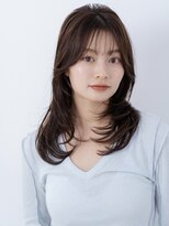 エアー 青山(AIR)&nbsp;ロングレイヤーカットと透明感グレージュカラー