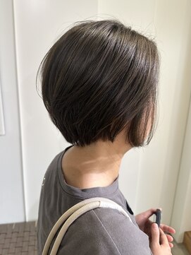 スリー(three.) 【three.スリー】イメチェン/大人ショート/白髪ぼかし/40代/50代