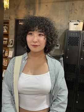 ナループロアオハナ(Nalu pu loa ohana) プードルパーマ/ハードパーマ/スパイラルパーマ/くるくるパーマ