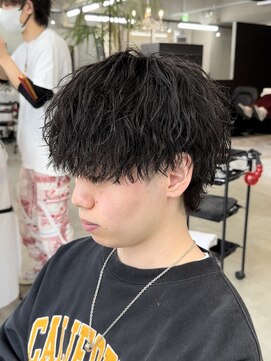 エデアンルクラ 下通(EDEAN Leclat) 熊本メンズパーマ 波巻きパーマ 無造作マッシュウルフ