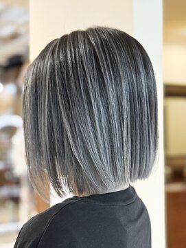 ブリッツ レボ(BLITZ-REVO) ボブ×バレイヤージュs 20代30代40代 柏駅 柏美容室