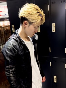 アウル 心斎橋(owl) センターパート／ブリーチ／抜きっぱなし／ブロンド