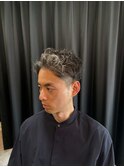 左七三　くせ毛を活かしたスタイル