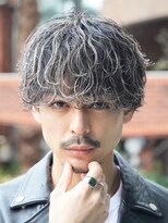 フィフス 大分(fifth)&nbsp;大分波巻きパーマメンズカットラウンドマッシュツーブロック緩め