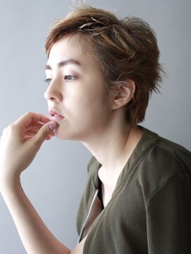 フリップビーアヴェダ(FLIP B AVEDA) ベリーショートパーマ