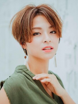 ヘアアンドリラクゼーション シャッセ(Hair&Relaxation SASE) 大人ショート