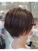 ショートボブ