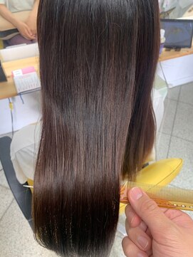 雨とランプ 髪質改善『ヘアエステ』【雨とランプ 縮毛矯正 琴似　髪質改善】