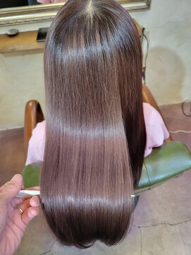 リリアン(Ririan) 【橋本】カット+自社製品髪質改善トリートメント