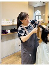 ヘアーアンドフェイスサロン ターミナル 岡田 店長