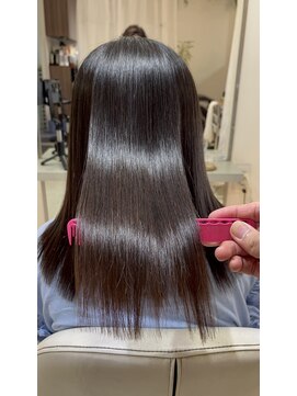 ルスリー 田園調布店(Lsurii) 田園調布髪質改善｜純度100％トリートメント＋カット＋縮毛矯正