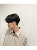 センターパート　刈り上げマッシュ