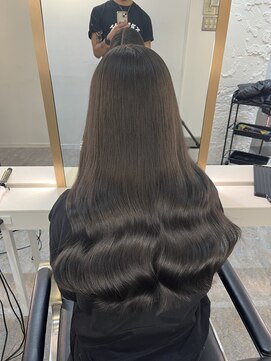 ブレンド 渋谷(BLend) グレージュマチルダボブインナーグレージュ 前髪ブルーブラック