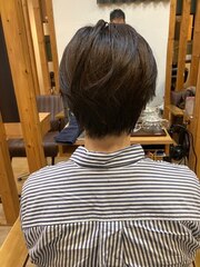 お客様髪質改善データ1253(カーキグレー)