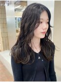ロングパーマレイヤーカットニュアンスパーマコテ巻き風パーマ