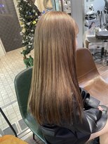 ヘアーアンドメイク ビス(HAIR&MAKE bis) スモーキーベージュ【西尾瑠華】