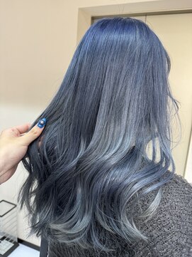 ノラ シンディ(NORA CYNDY) ハイトーンデザインカラーケアブリーチロングレイヤーカット