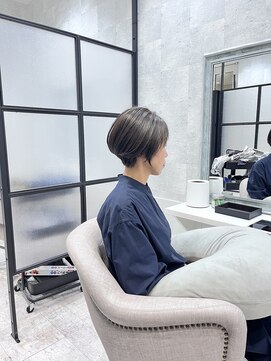 イーズ バイ インス(Yeeee.s by INCE) 白髪ぼかし/脱白髪染め/脱白髪染めハイライト/透明感