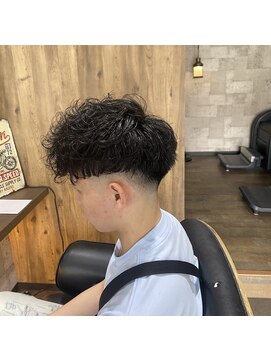 ヘアーアートパーリオ 駅南店(hair art PALIO) スキンフェード×スペインカール