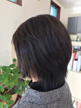 ヘアースペース フィール(HAIR SPACE FEEL)の写真/顔周りの髪を綺麗に魅せるカット技術！クセ、骨格、髪質を見極め、あなただけのオリジナルショートヘアに♪