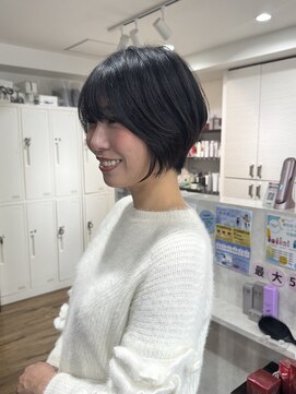 ハピネス クローバー 八木店(Happiness CLOVER) くびれショート　ミセススタイル　脱白髪染め　白髪ぼかし