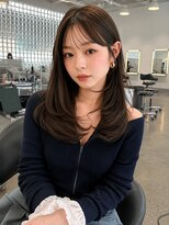 フォト 新宿三丁目(foto)&nbsp;髪質改善縮毛矯正くびれレイヤー顔まわりカット地毛風ストレート
