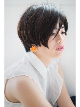 リル 8F 銀座(Rire) 【Rire-リル銀座-】ひし形ショートボブ