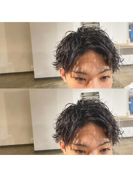 ザ オーダー(THE ORDER) ツイストスパイラルパーマ波巻きスパイラルパーマセンターパート