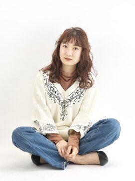 ルクス(Lx) くせ毛風ロング