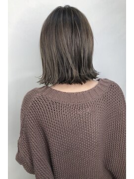 フロート 小阪店(float) シルキーべージュ_マロンベージュ Aラインボブ かきあげ