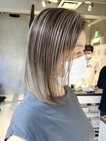 エリマ 調布(elima)&nbsp;脱白髪染めハイライト グラデーションカラー グレーシルバー