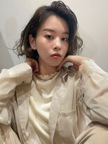 ブゾン(buZon)&nbsp;立体ウェーブ×ショートボブ