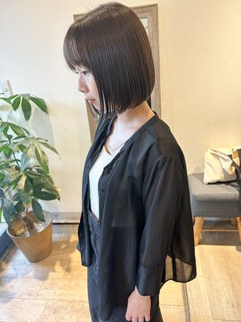 メルト 吉祥寺(melt) *高塚*20代30代大人可愛いミニボブ切りっぱなしオリーブベージュ