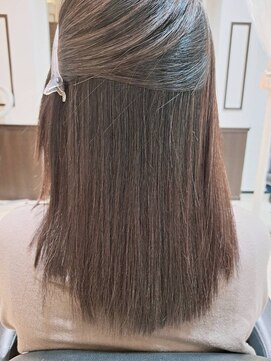 ミック ヘアアンドメイクアップ 高田店(miq Hair&Make up) 縮毛矯正/髪質改善ストレート/艶感ヘア/ナチュラルストレート