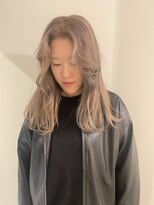 ユニコ(unico)&nbsp;ホワイトベージュ/ダブルカラー/ケアブリーチ