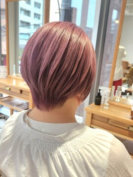 ネオリーブルノン 日吉(Neolive Runon) ピンクベージュショート大人ショート美髪ハイトーン日吉