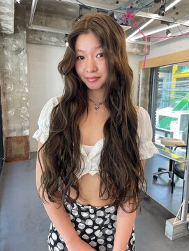 コードプラスリム(CODE+LIM) オリーブベージュ/ロング/顔まわりカット