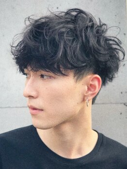 今、大人メンズから圧倒的支持を受けているunica。秘密は《骨格補正カット》×《ミルクパーマ》[吉祥寺駅]