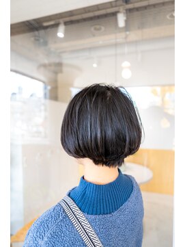 ワッカ(wacca) ショートボブ　丸みショート　艶髪　質感カット