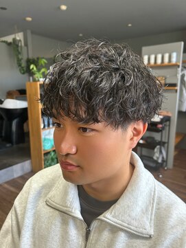 シリウス(Sirius) 波巻きパーマ