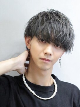 コンフィデンス 新宿3rd(confidence) メンズ韓国/ツイスパ/マッシュ/ツイストスパイラルパーマ