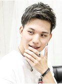 刈り上げショートツーブロックアップバング束感束感バーバー
