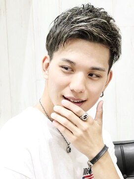 ヘアーアンドグルーミング ヨシザワインク(HAIR&GROOMING YOSHIZAWA Inc.) 刈り上げショートツーブロックアップバング束感束感バーバー